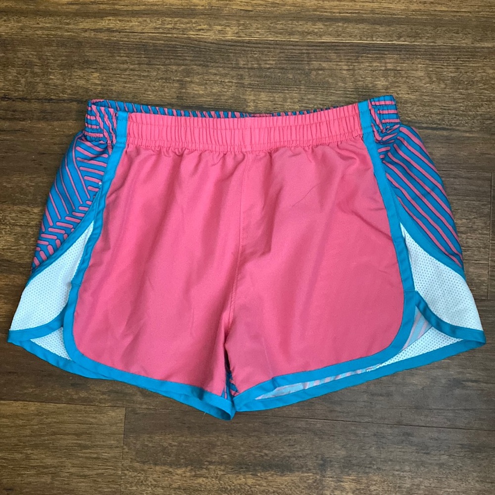Under Armour heatgear athletic shorts